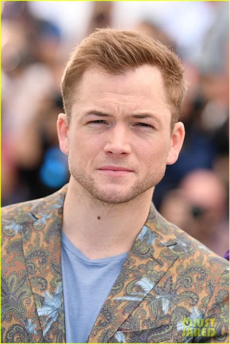 Is Taron Egerton Really Singing In Rocketman Photo 4301698