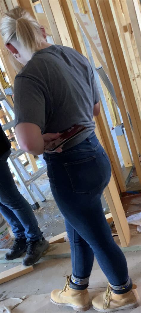 Cute Blonde In Tight Jeans Tight Jeans Forum