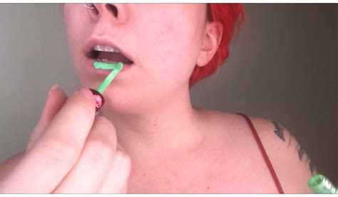 Deanna S Clip Store Deanna Putting On Bright Lime Green Lipstick Wmv