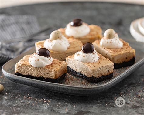 Cappuccino Cheesecake Bars