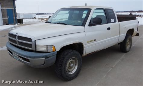 1998 Dodge Ram 1500 Club Cab Pickup Truck In Bethel Mo Item De5988