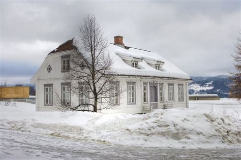 Old house in Norway stock image. Image of norway, architecture - 3001911