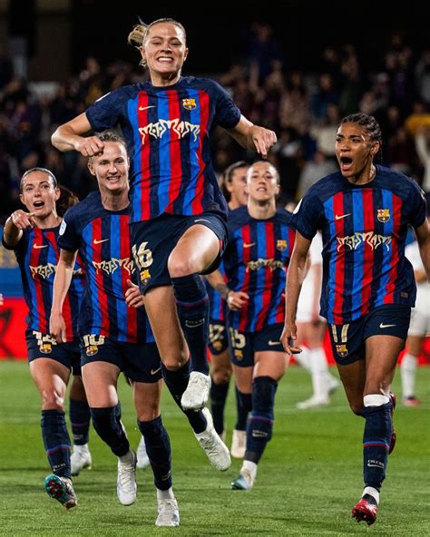 Fc Barcelona Femen On Twitter El Cl Ssic En Imatges Whitebit