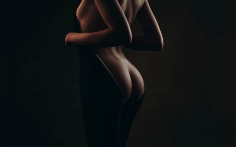 Dark Erotic Porn Bubble Butt Booty Ass Wallpaper X Wallpaper Free Porn Desktop