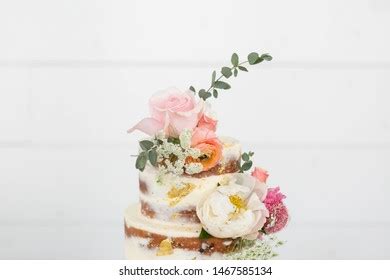 Naked Wedding Cake Decorated Gold Foil Stock Photo Shutterstock