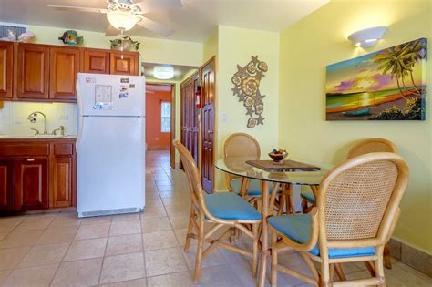 Dining Area Vacation Rentals Ambergris Caye Belize