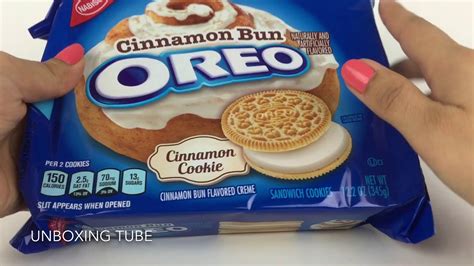 Cinnamon Bun Oreo Cookies 🍪 Cinnamon Bun Oreo Cookies Unwrapping