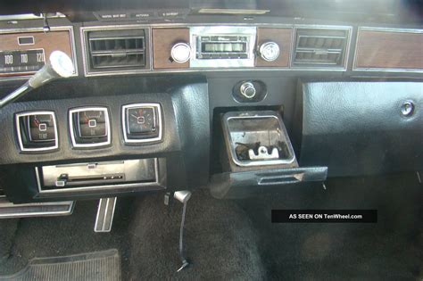 1973 Lincoln Continental 2dr Convertible