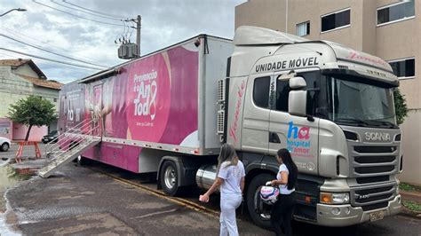 Carreta Do Hospital Do Amor Oferece Exames Gratuitos De Mamografia