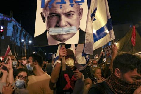 Anti Netanyahu Protesters Keep Up Pressure On Israeli Leader Benjamin