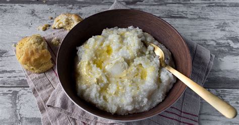 Grits: Types, Nutrition, Benefits, and Recipes