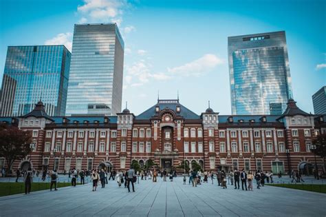 JR Yamanote Line: Tokyo's Central Train Loop