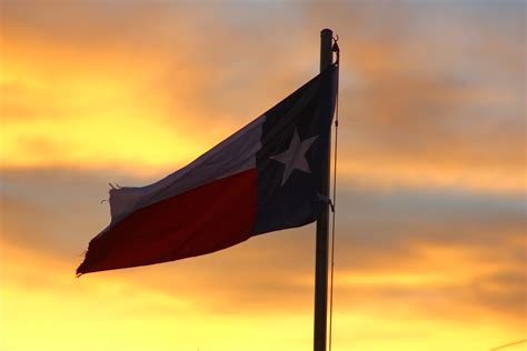 Winners: 2016 Texas Independence Day flag flying contest — Pratt on Texas