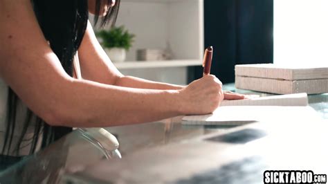 Sick Roommate Tommy Pistol Fucked His Sexy Big Ass Friend Jennifer White