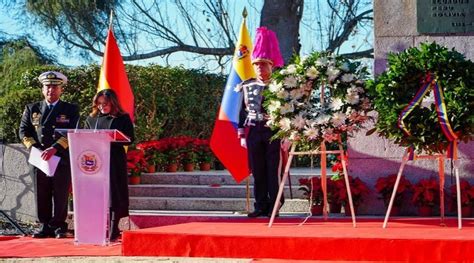 Rinden homenaje a El Libertador Simón Bolívar en España con ofrenda floral