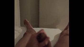 ME DIVERTINDO SOZINHO NO QUARTO DE HOTEL XVIDEOS