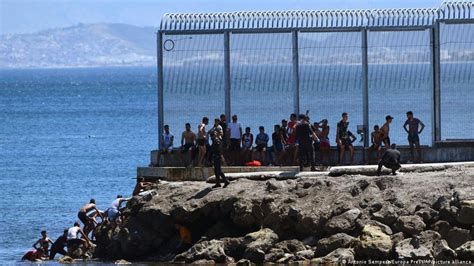 Ceuta Record Number Of Migrants Reach Spanish Enclave Infomigrants