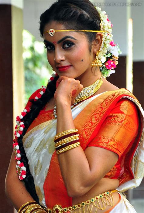 Pragya Nayan Kannada Actress 16 Hot Saree Hd Stills Indiancelebblog