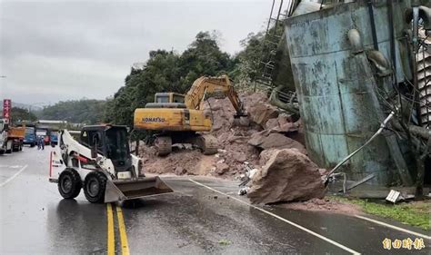 陽金公路坍方「單線雙向」通行 金山區約6千戶供水受影響 生活 自由時報電子報