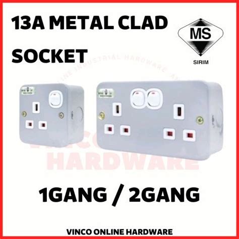 2 Gang Double Metal Clad Socket 13amp 2 Way Switched Socket Switch