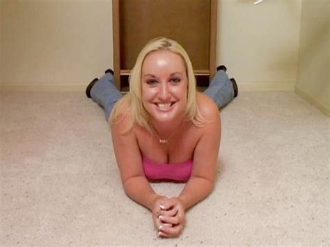 Horny College Whores Share A Juicy Cock And Get Fucked Hard In Threesome Shane S World