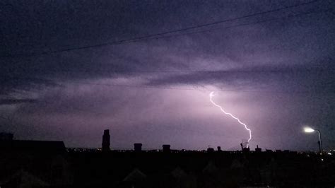 Spectacular Lightning Display Lights Up Skies Across South Wales Itv