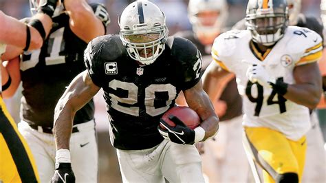 Greatest Uniforms in Sports, No. 13: Oakland Raiders