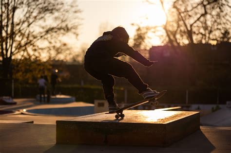 Review Canon RF 85mm F2 Macro IS STM - Focus Review