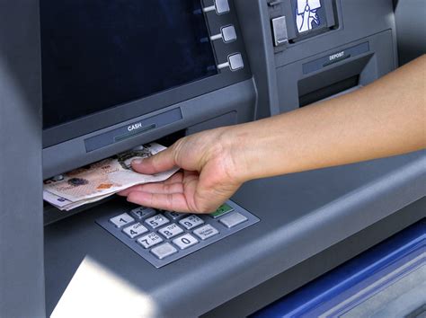 How Do They Work Automatic Teller Machines Atms