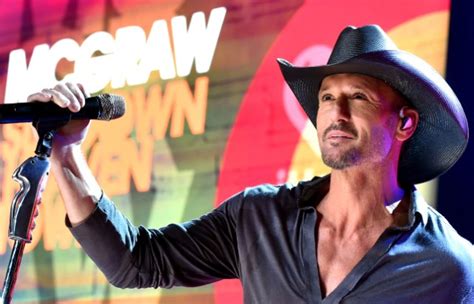 The Secret About Tim McGraw's Balding - Hair System