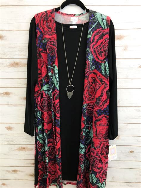 Black Lularoe Debbie With Roses Print Joy Kimono Fb Lularoe Alicia