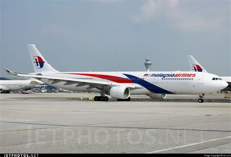 9M MTF Airbus A330 323 Malaysia Airlines Ian Lim JetPhotos