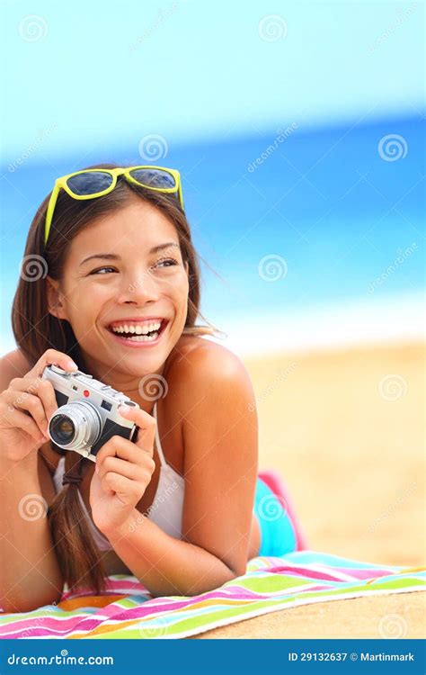 Summer Beach Woman Fun Holding Camera Stock Image Image Of Holidays Copyspace 29132637