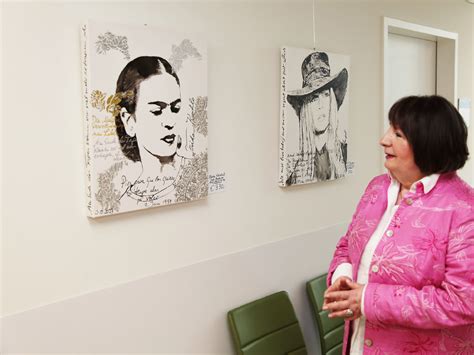 Culture On Canvas Ausstellung Im Brustzentrum Klinik Und Poliklinik