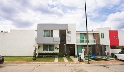 Venta Casa En Vista Alegre Irapuato Guanajuato EB BJ6868s Icasas Mx