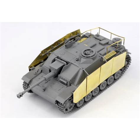 StuG III Ausf G Late Production With Interior Border Model BT 020 1