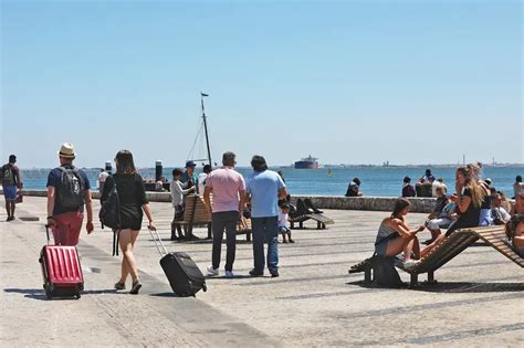 Quanto Valem Os Turistas Em Portugal