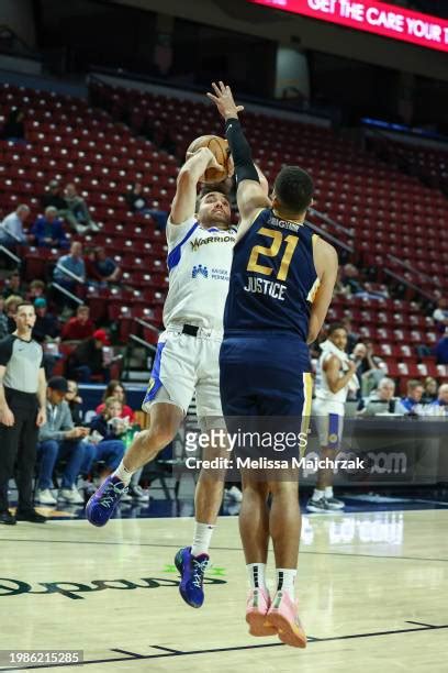 Salt Lake City Stars V Santa Cruz Warriors Photos And Premium High Res