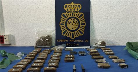 La Polic A Desmantela Un Punto De Venta De Droga En Zaragoza Detiene