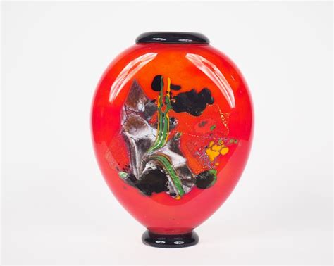 Lot de Robert PIERINI Vase ovoïde en verre soufflé à décor en