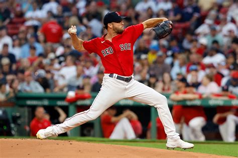 Red Sox Rain Delay Game Vs Mets Stalled In Fourth Inning Tarp On