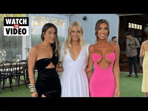 Love Island Australia Star Margarita Smith Steals The Show At Wedding