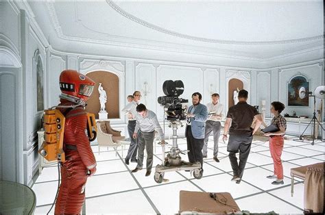 Behind the scenes of 2001 A Space Odyssey, 1968. : r/Moviesinthemaking