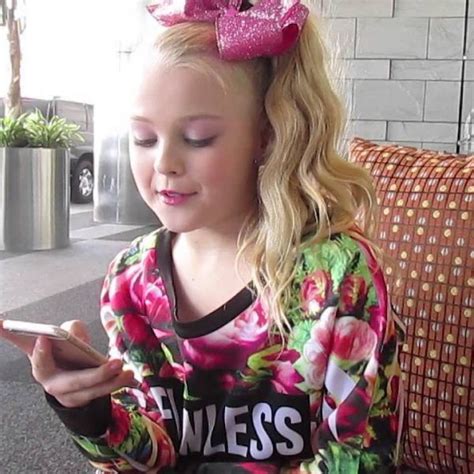 JoJo Siwa Wiki Bio Age Height Weight Career Lifestyle Net Worth