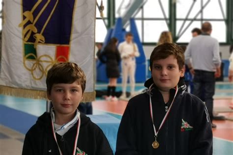 SCHERMA UNDER 14 DI SCIABOLA E SPADA PARISI E CHIACCHIO CAMPIONI