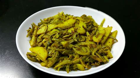 Tendli Aloo Ki Sabzi Recipe Tindora Recipe Kundru Fry Ivy Gourd