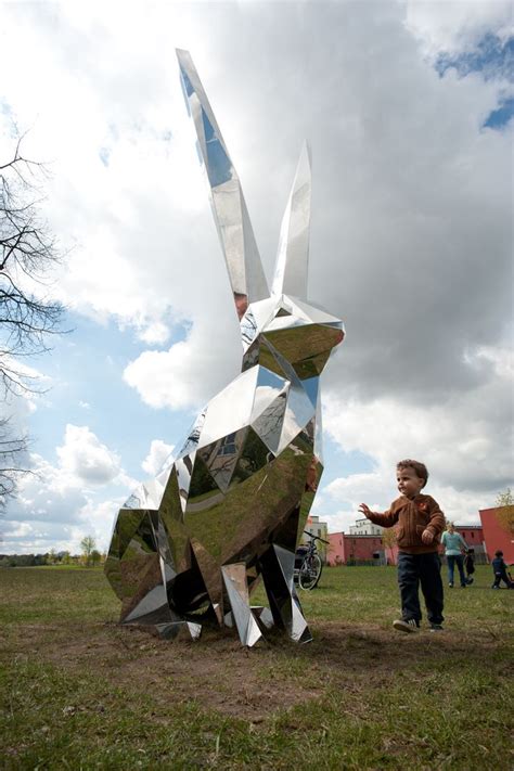 Art In Public Space Sculptures And Installations Inges Idee Urban