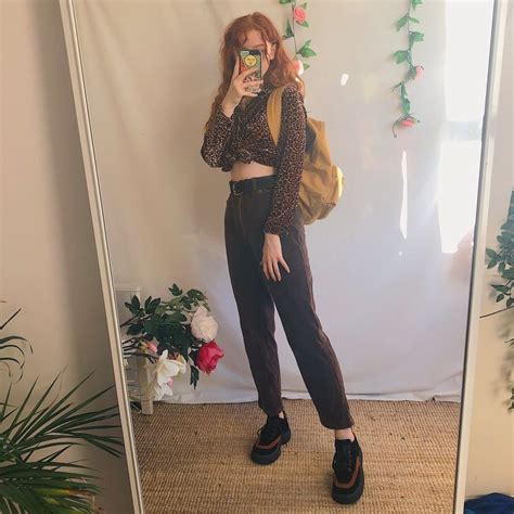 Goorrrgous Chocolate Brown High Waisted Vintage Depop Brown Aesthetic Outfit Vintage