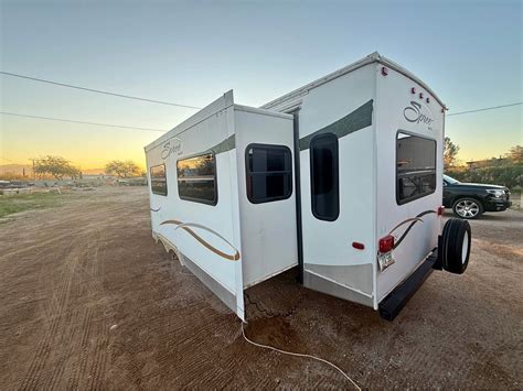 2008 Spree by Super Lite Travel Trailer in excellent condition - RVs
