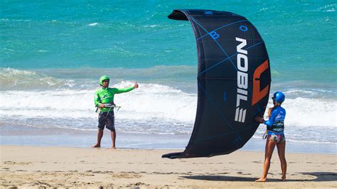 Combien De Temps Faut Il Vraiment Pour Apprendre Le Kitesurf Iko